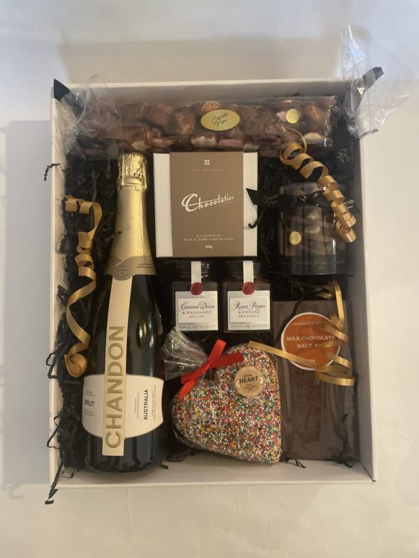 Chandon & Chocolate Bliss Hamper